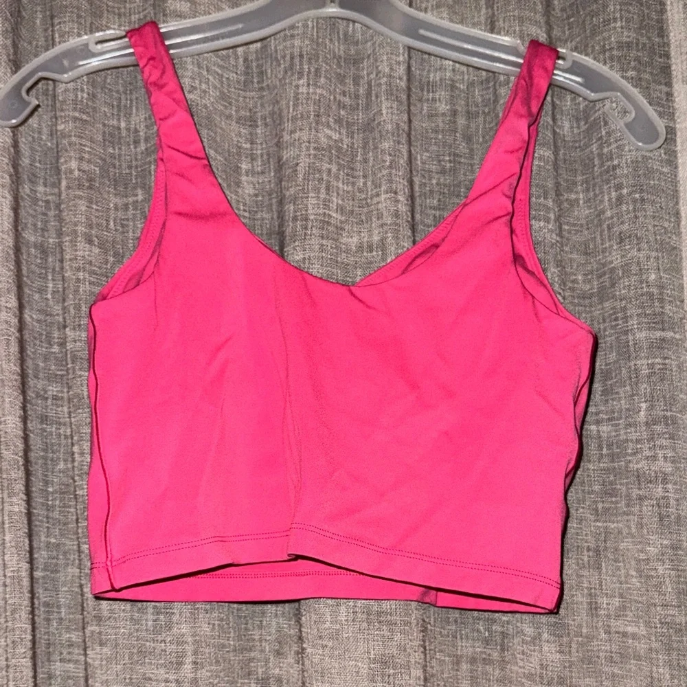 OFFLINE By Aerie Real Me Low Key
Longline Sports Bra Tank Solar Pink M - Picture 4 of 4